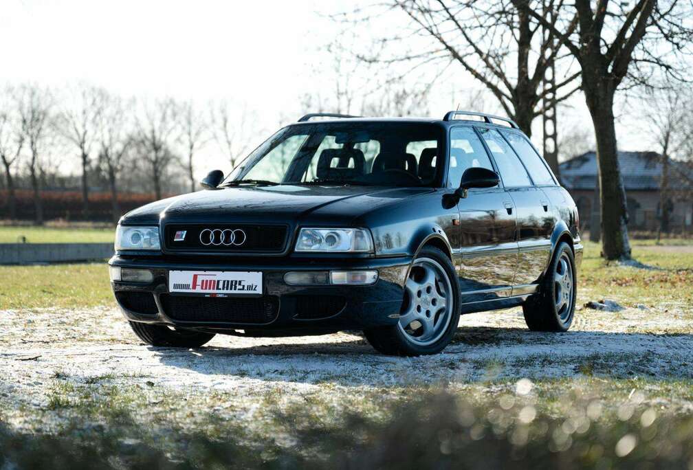 Audi 2 OWNERS - AUDI/PORSCHE SERVICED