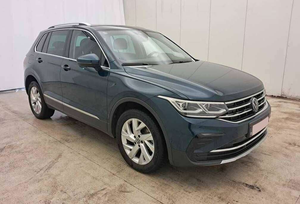 Volkswagen Elegance 1.4 eHybrid DSG6 /€16.990 netto / Virtual Alcantara / ...