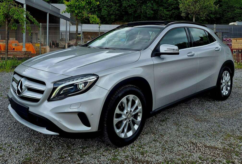 Mercedes-Benz GLA 180 Activity Edition