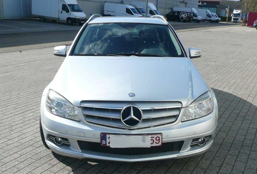 Mercedes-Benz 180 CGI