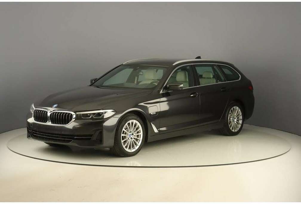 BMW e Touring 204pk Pack Business