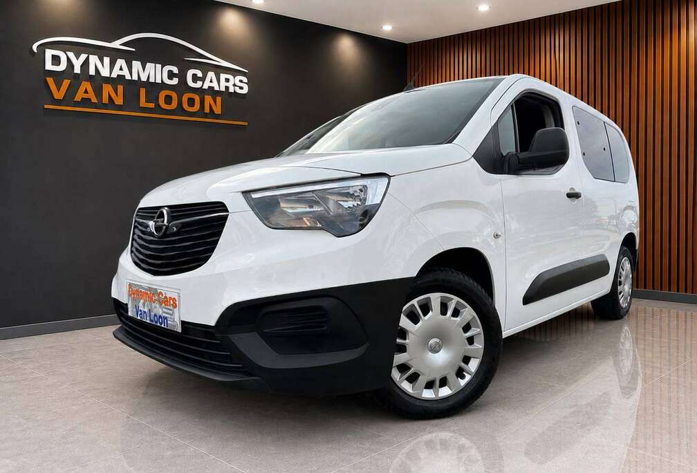 Opel 1.5 BlueHDI, 102pk, Edition Plus, L1H1, Airco, Cruise, Carplay, Dab, 1ste Eigenaar, Topstaat , 5plaatsen , 2din radio