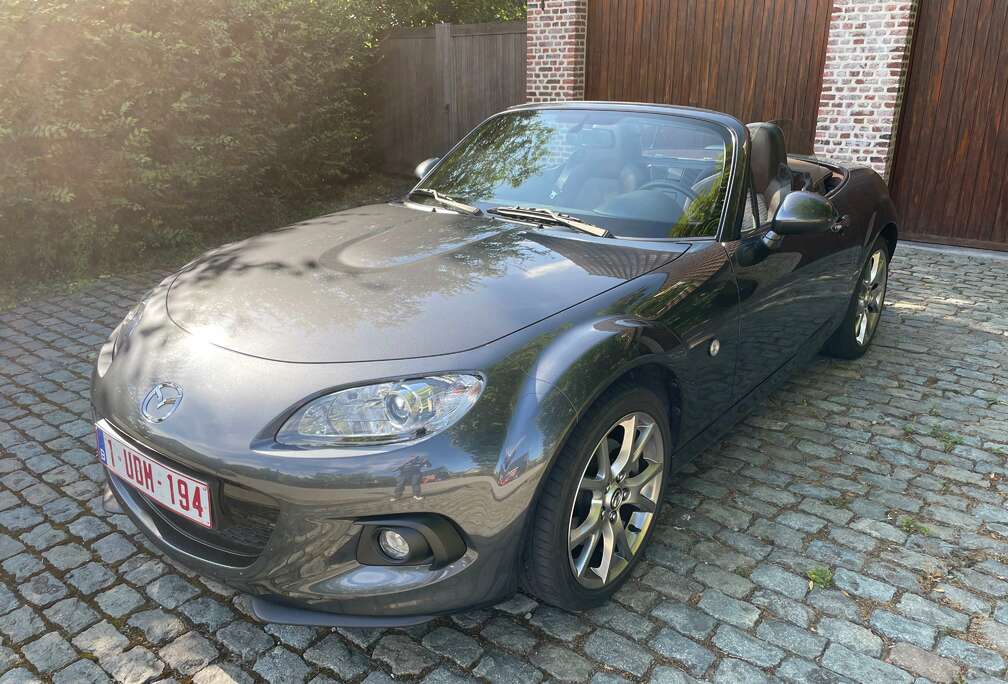 Mazda MX-5 1.8i Hanabi