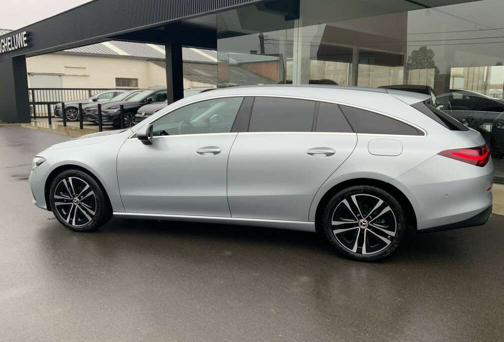 Mercedes-Benz Shooting Brake 7G-DCT Edition Progressive Line