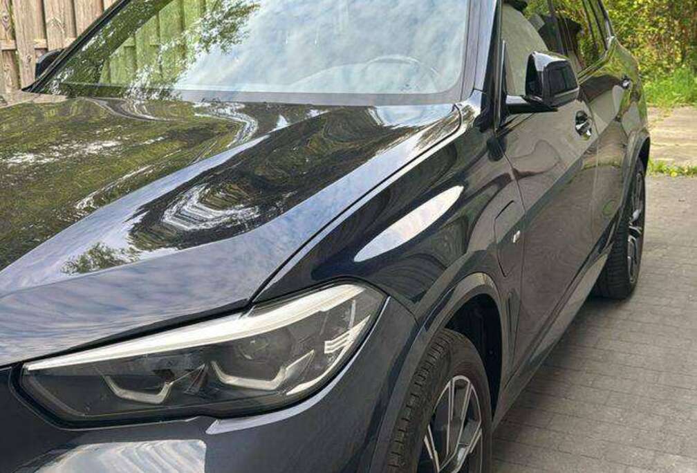 BMW X5 PHEV 3.0A xDrive45e