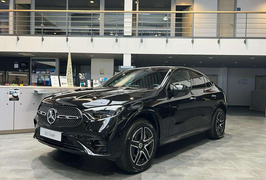 Mercedes-Benz Coupé GLC e 4MATIC AMG Line