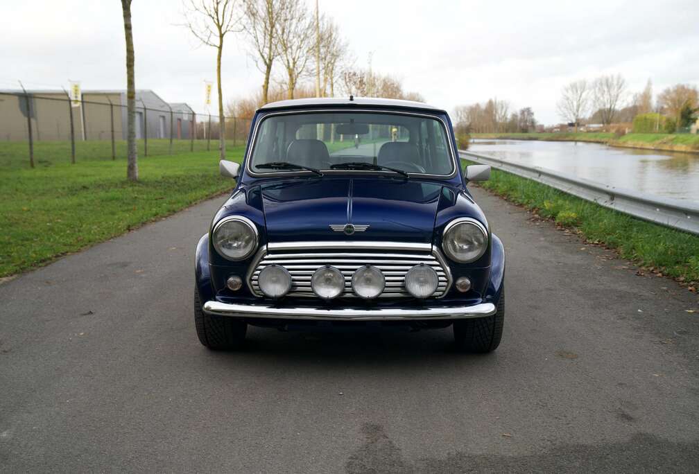 MINI SPORT 1.3 MPI  GERESTAUREERD  TOP-WAGEN