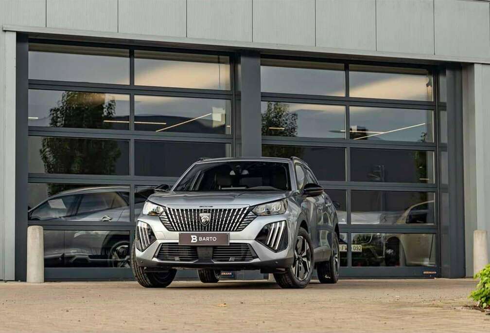 Peugeot 130 PK AT  Navi  360 Camera  Dodehoekdet. ...