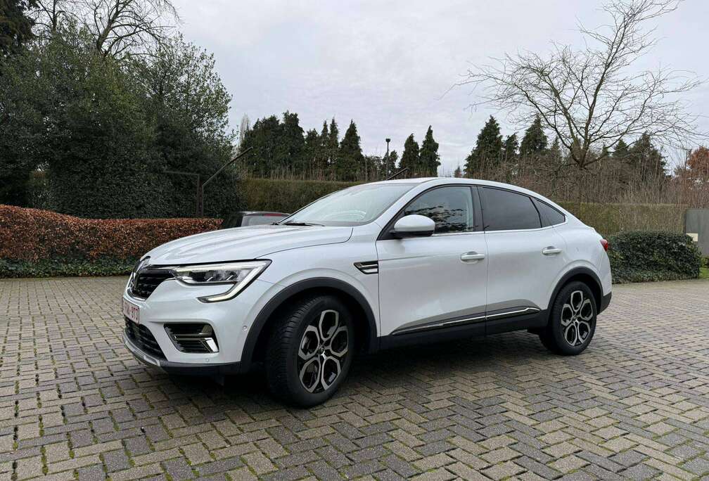 Renault Arkana E-TECH 1.6i Techno