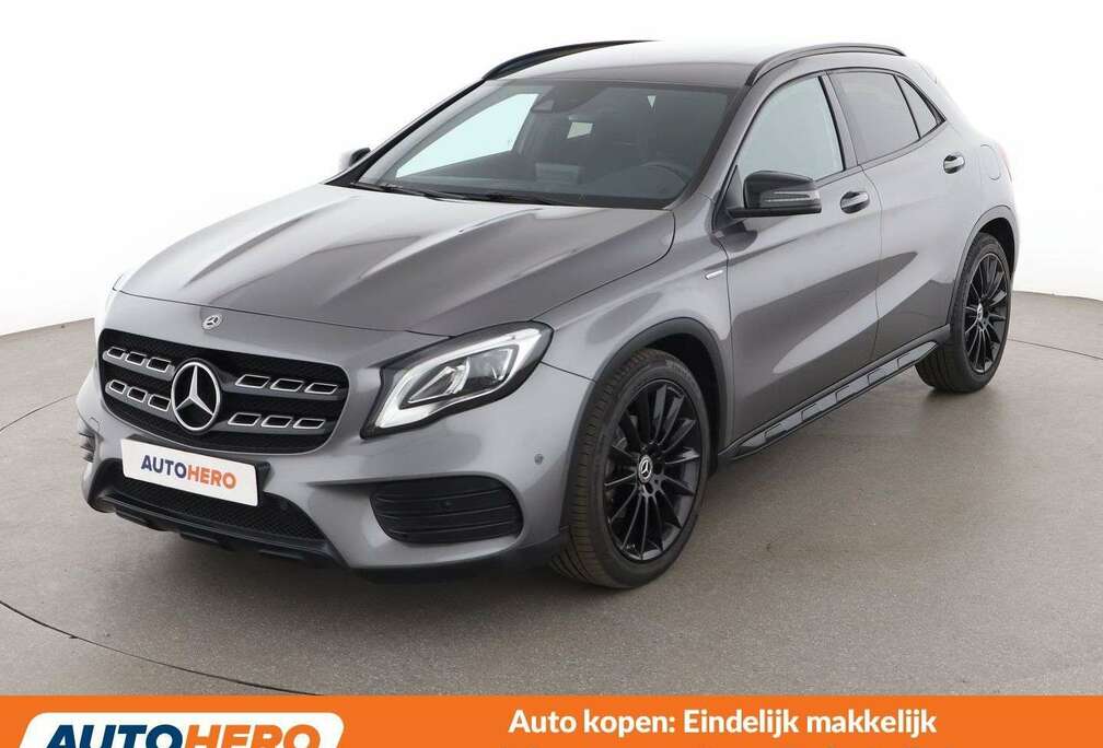 Mercedes-Benz GLA 180 Urban