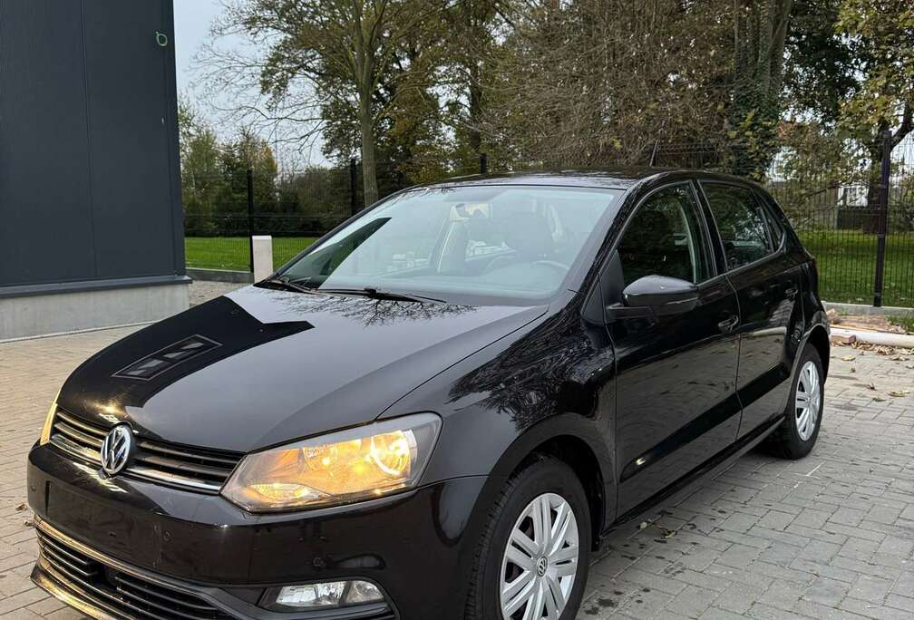 Volkswagen VOLKSWAGEN POLO 2016