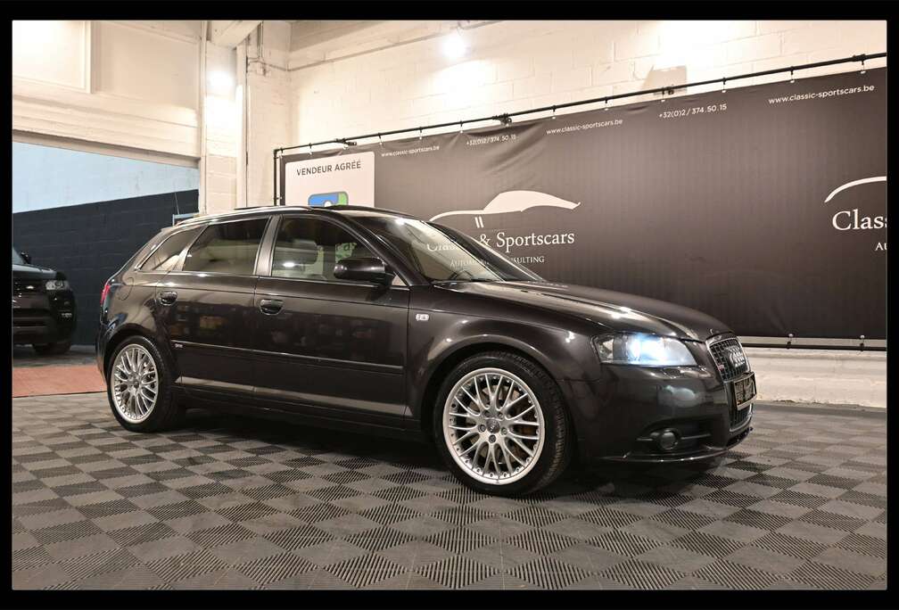 Audi A3 Sportback 3.2i V6 S-LINE QUATTRO / DSG / BOSE / PANO / XENON / CUIR / ATTELAGE / FULL OPTIONS / CARNET COMPLET !!