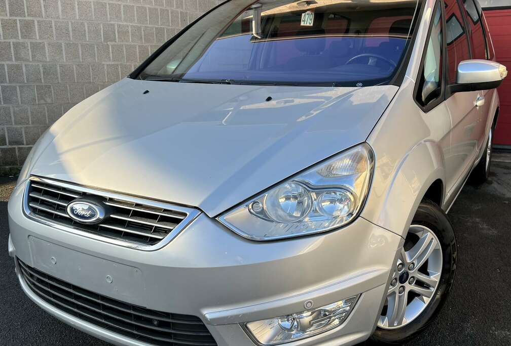 Ford 2.0 TDCi Trend DPF / 7 PLACES + CLIM