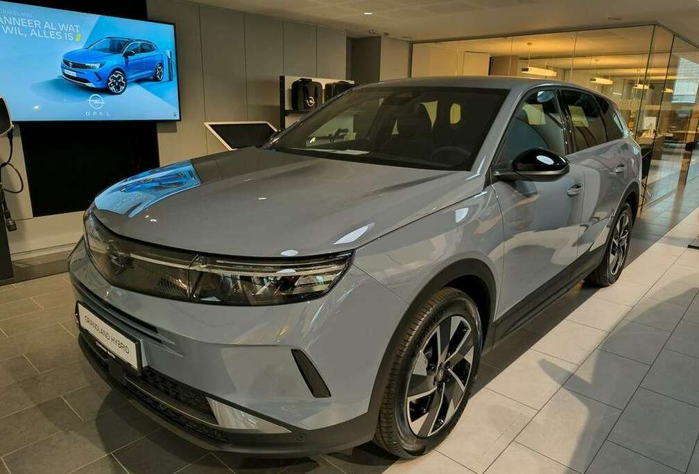 Opel EDITION 1.2 TURBO HYBRID EDCT 145 PK * TREKHAAK AF