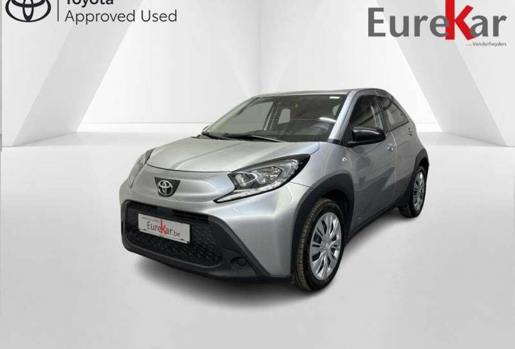 Toyota 1.0 VVT-i Play