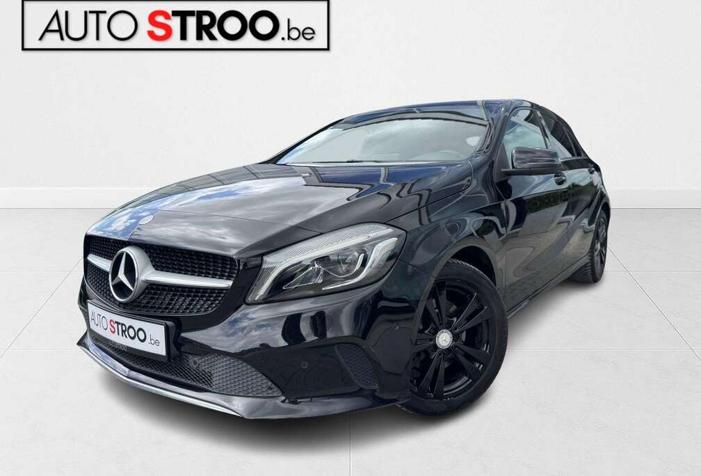 Mercedes-Benz i URBAN  LED  CARPLAY  PDC