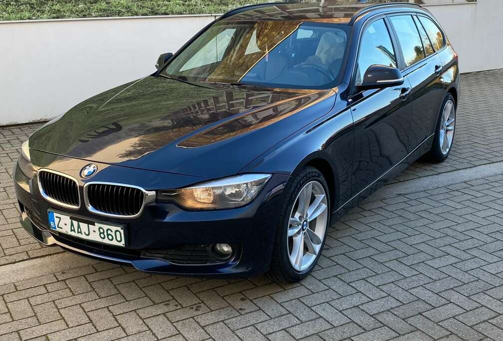 BMW 318d Touring Automaat