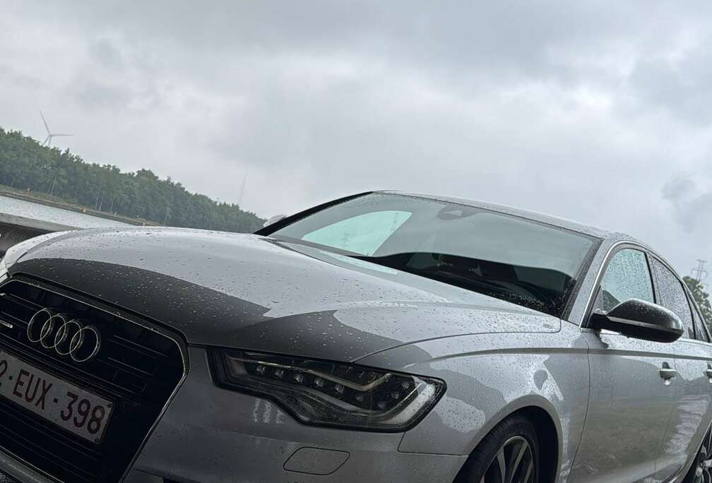 Audi 3.0 TFSI quattro S tronic B&O Soundsystem