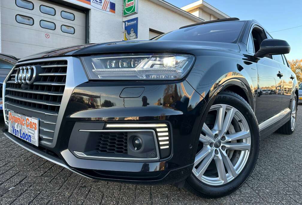 Audi 3.0TDI E-tron S-Line Quattro tiptronic Full-Option