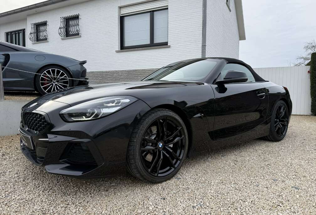 BMW Z4 2.0iA M  MET ALLE OPTIES TOP UITVOERING BTW IN