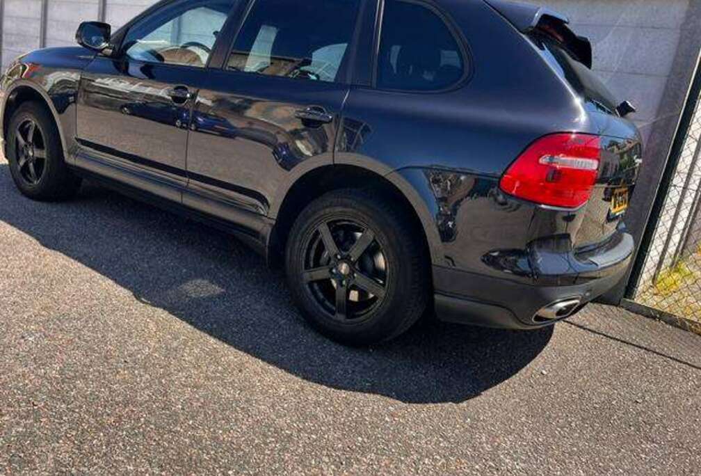 Porsche Cayenne 3.6