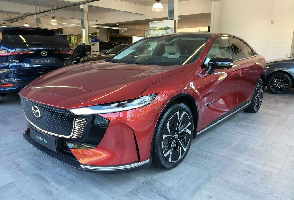 Mazda TAKUMI EV 68,8KW 258hp
