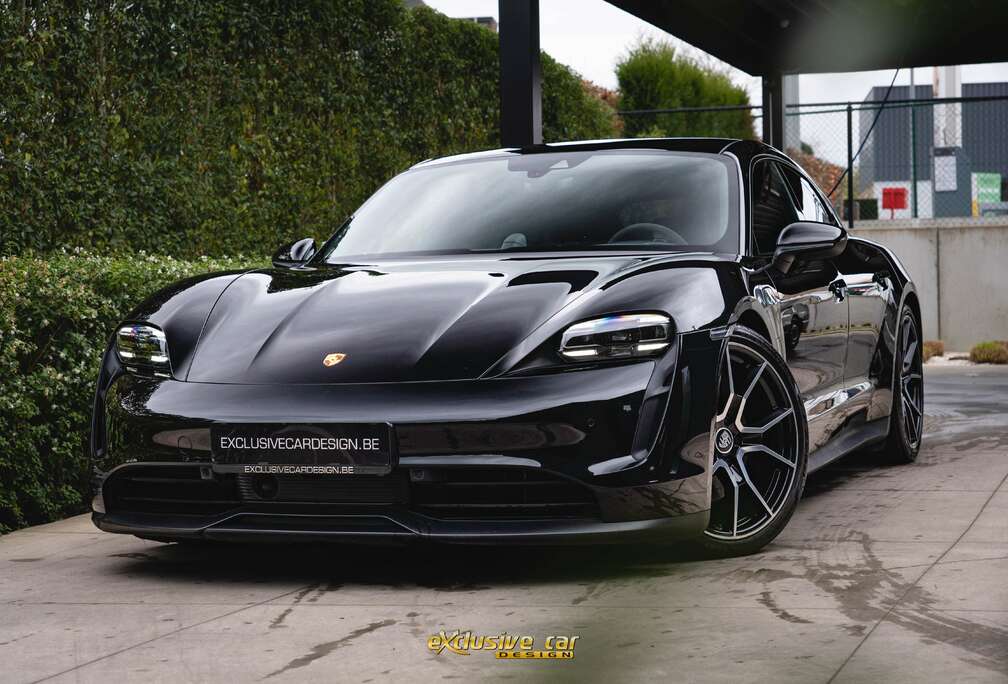 Porsche Sport Turismo Performance Plus 93.4 kWh /Pano/Luchtv./Memory/Sportchrono/Camera/