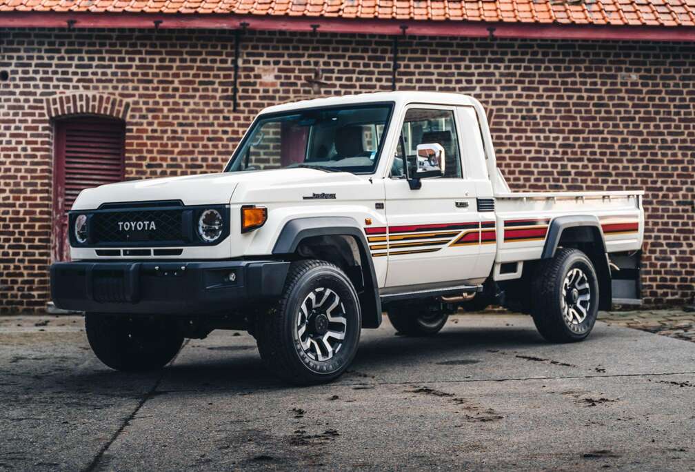 Toyota GRJ79 70 serie