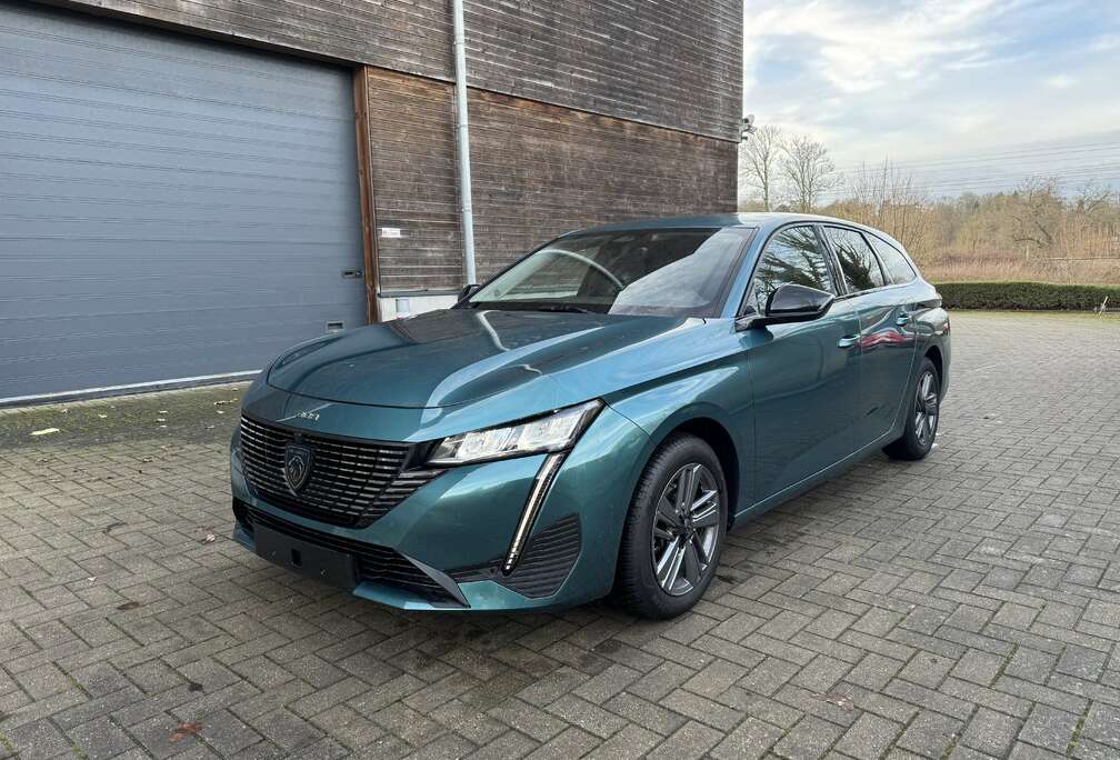Peugeot SW PureTech 130 EAT8 Allure Pack 4 ANS GARANTIE