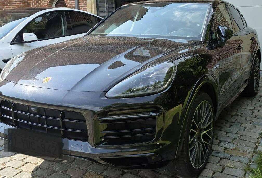 Porsche Cayenne 3.0i V6 PHEV Tiptronic S