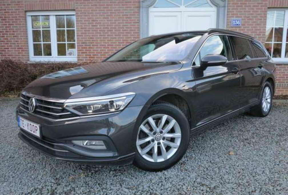 Volkswagen SW 1.6 TDi  DSG+PANORAMISCH DAK + IN PROMO!