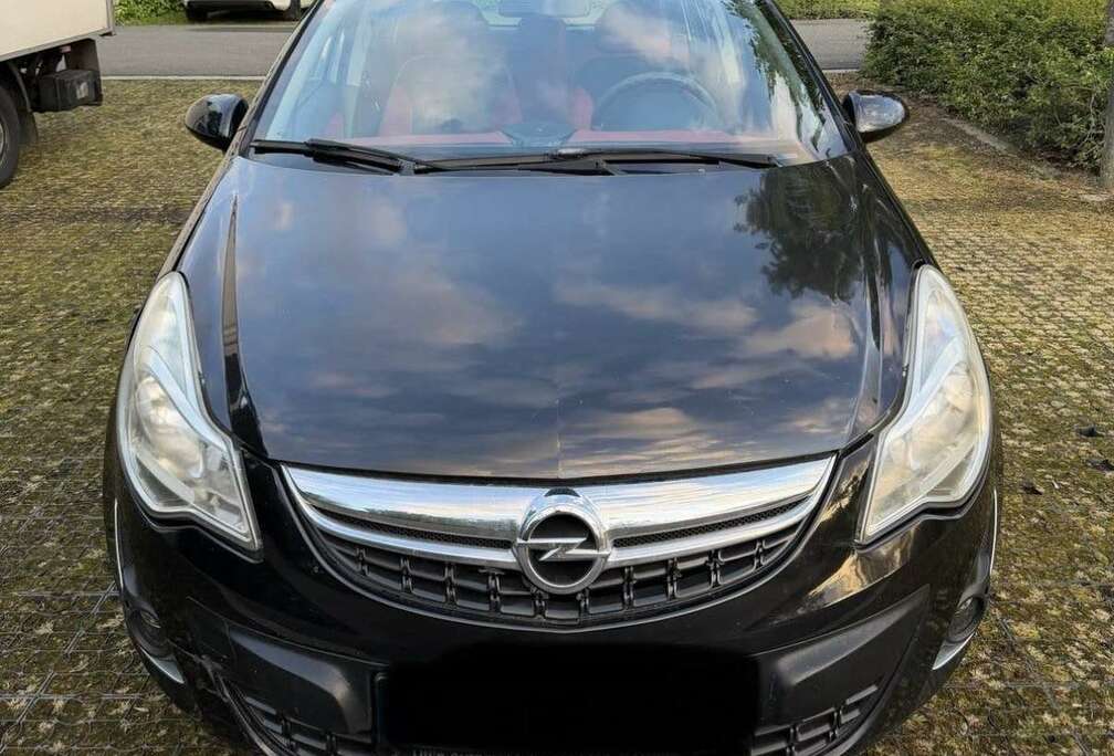 Opel 1.0i Essentia