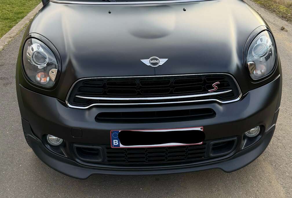 MINI Countryman S All 4 JCW bodykit
