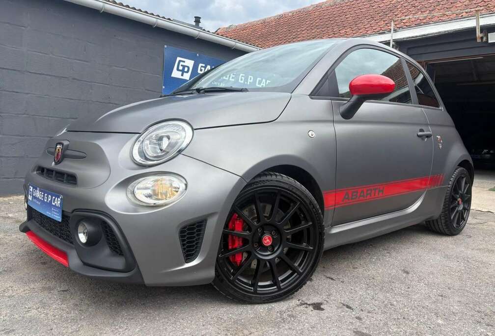 Abarth 1.4 T-Jet Esseesse MTA  AKRAPOVIC  SABELT  AUT