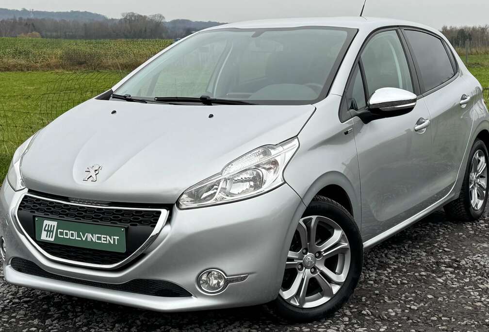 Peugeot Style // Bluetooth - Clim - GPS