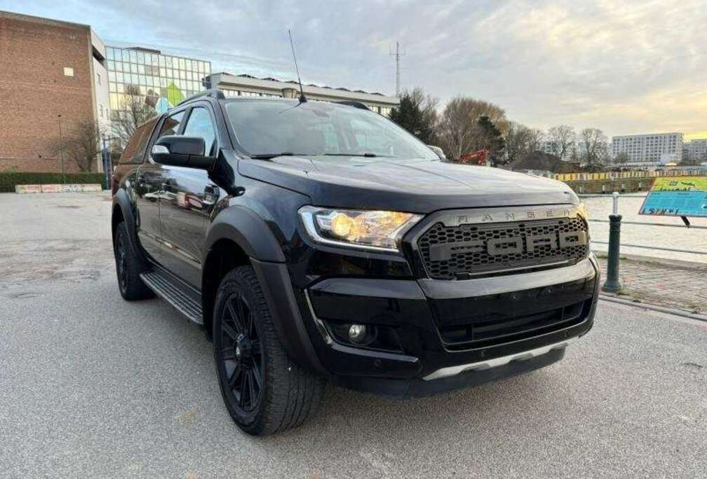 Ford Autm.*3.2L Duratorq-TDCi 4WD*Shadow Black*Euro 6c