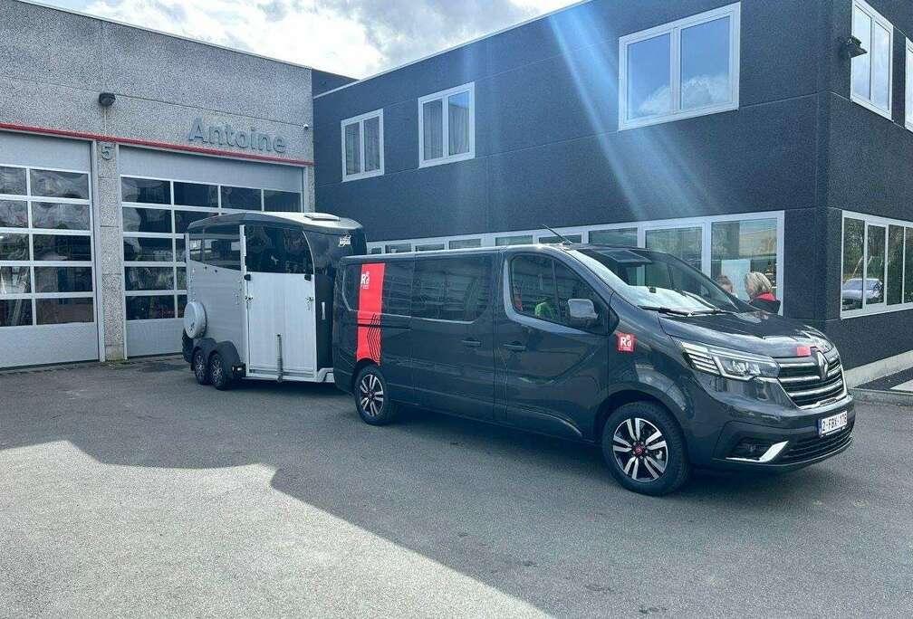 Renault ENERGY dCi 170 L2H2 Red edition