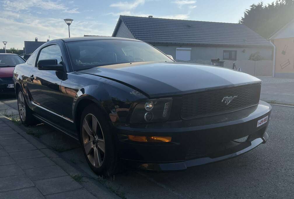 Ford 4.0L V6