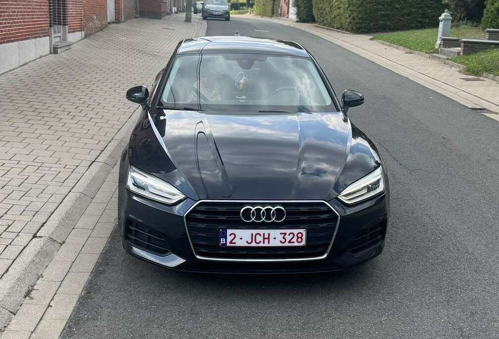 Audi Sportback 2.0 TDi Business Edition Design S tronic