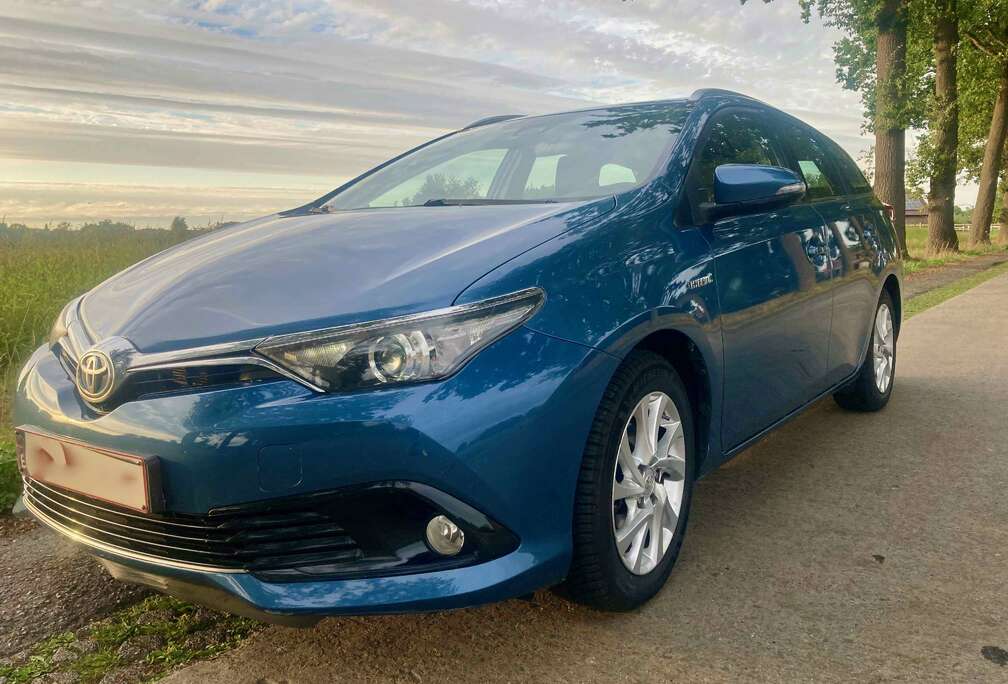 Toyota Auris SW HEV 1.8i HSD Comfort E-CVT (EU6.2)