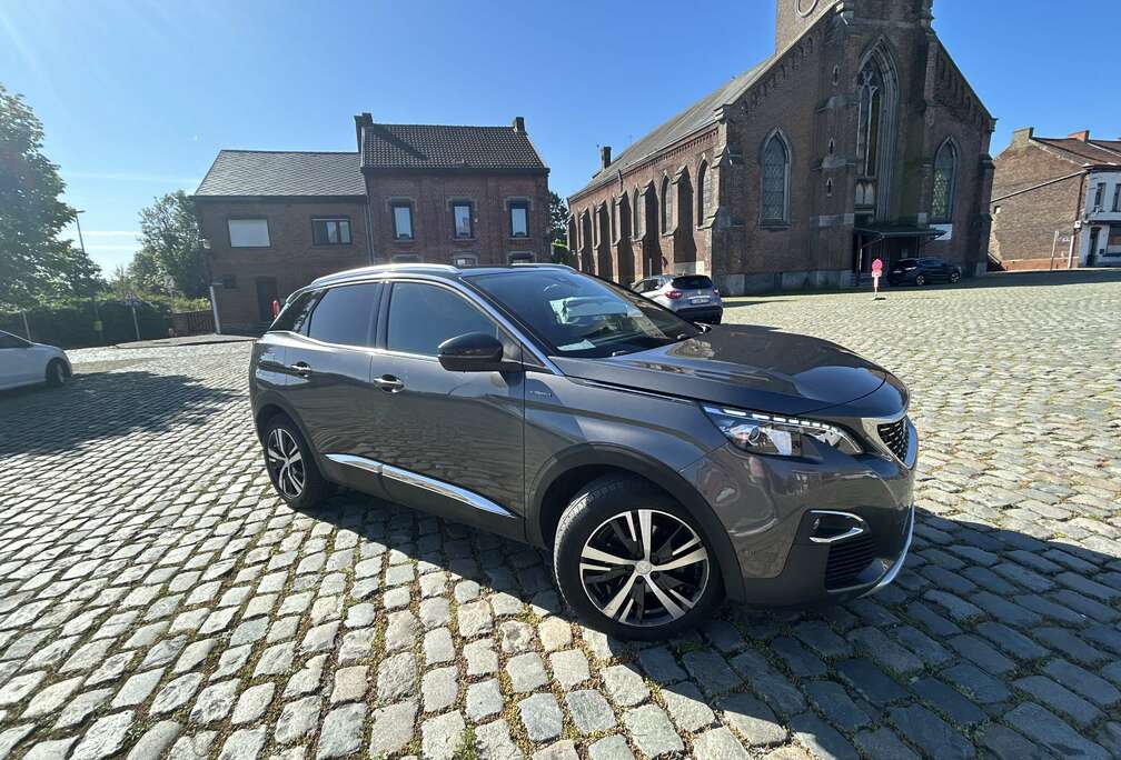Peugeot 1.6 BlueHDi 120ch S&S BVM6 Allure