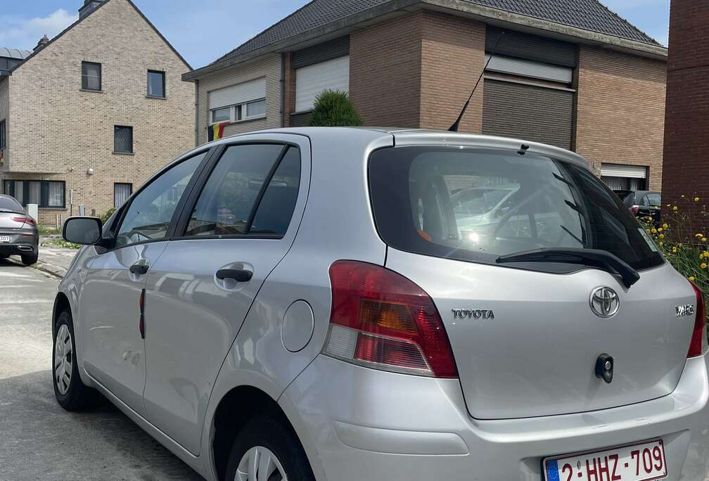 Toyota 1.0 VVT-i