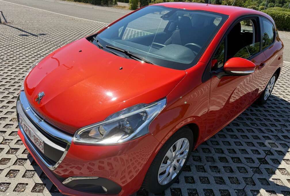 Peugeot 208 1.2 PureTech Allure S