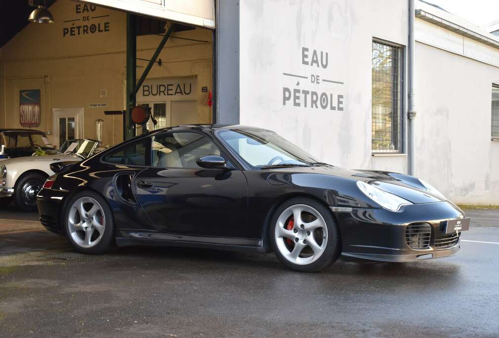 Porsche 911 Turbo S