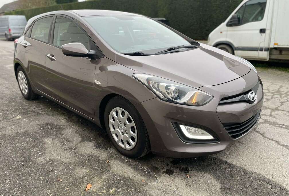 Hyundai i30 1.6 CRDi Trend