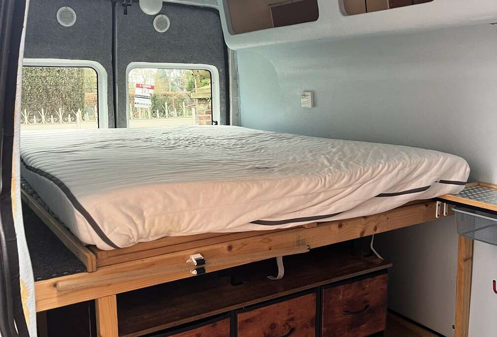 Ford TRANSIT 300 L TDCi 100