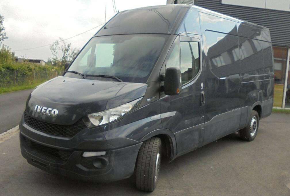 Iveco 35S15  2.3 DCI - AIRCO - TREKHAAK