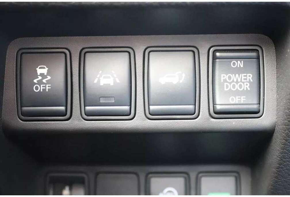 Nissan 1.6 DIG-T Tekna