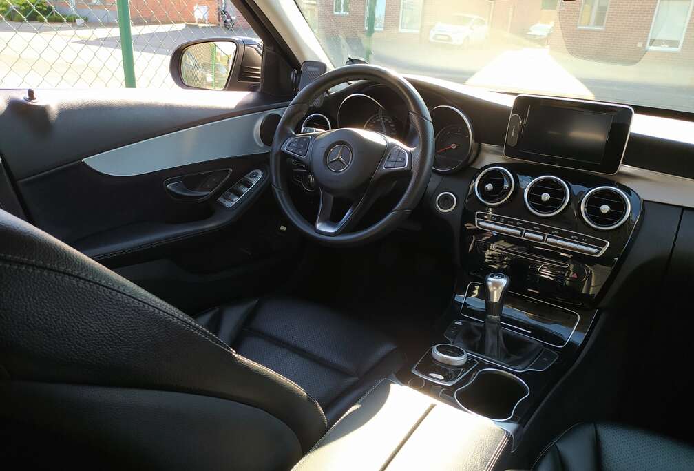 Mercedes-Benz C 180 d