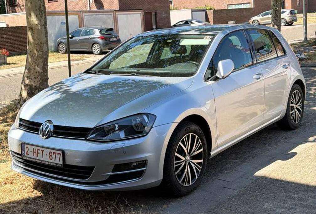 Volkswagen Golf 1.2 TSI Allstar *STANDVERWARMING*